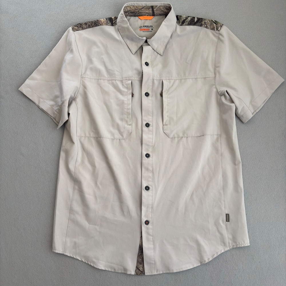 Magellan Outdoors Hunt Gear Mens Medium Tan Short Sleeve Camo Yoke Ripstop Shirt